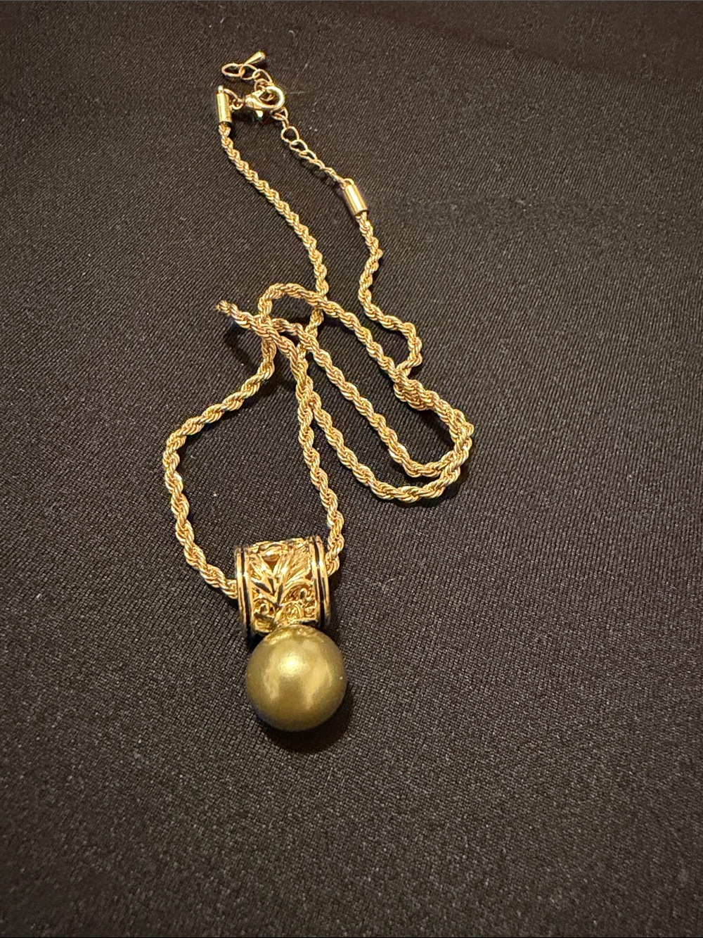 Gold-Tone Rope Necklace with Decorative Hawaiian Gold Pistachio Pearl Pendant